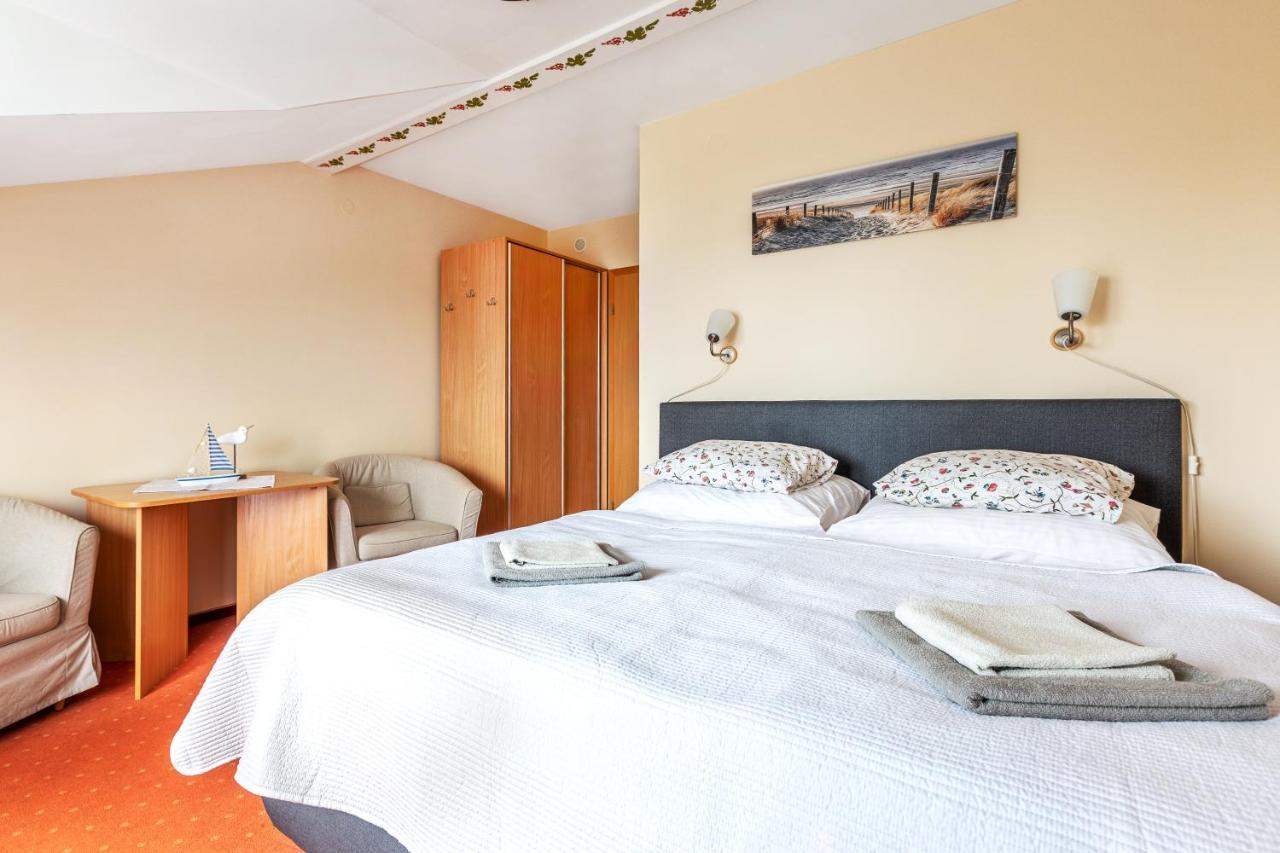 Roza Wiatrow Hotel Władysławowo Екстериор снимка